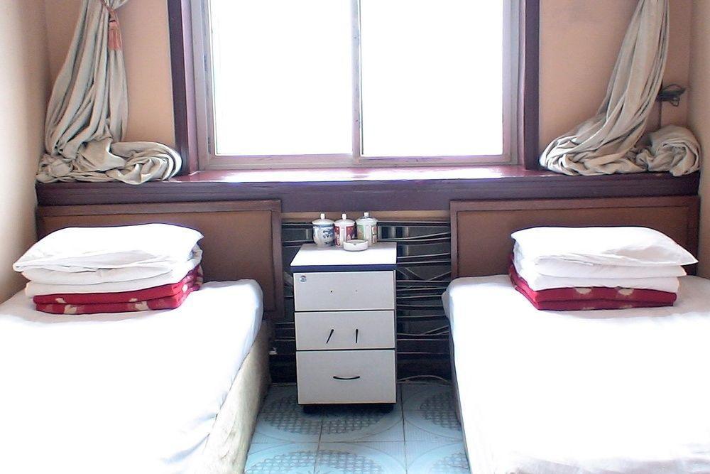 Guangwai Jingbin Hostel West Railway Station 베이징 외부 사진